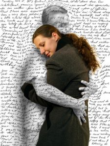 woman hugging a man missing him love letter